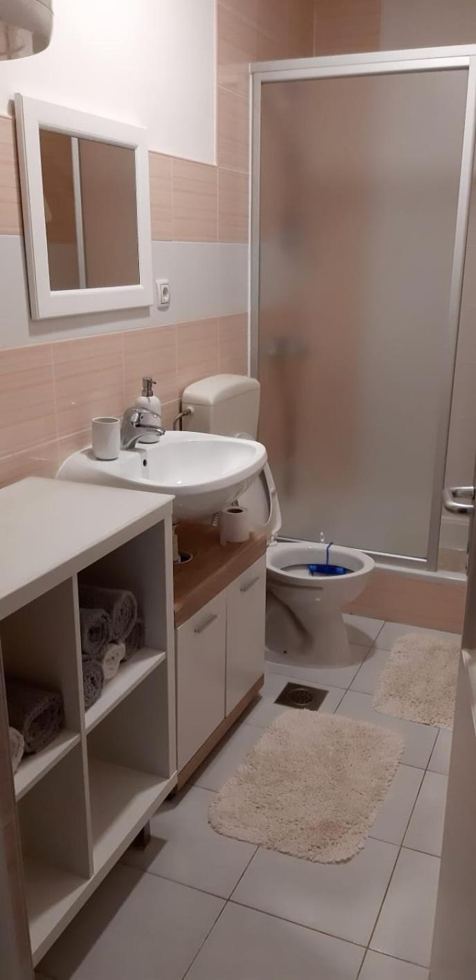 Apartmani Hermes Jadrija Luaran gambar